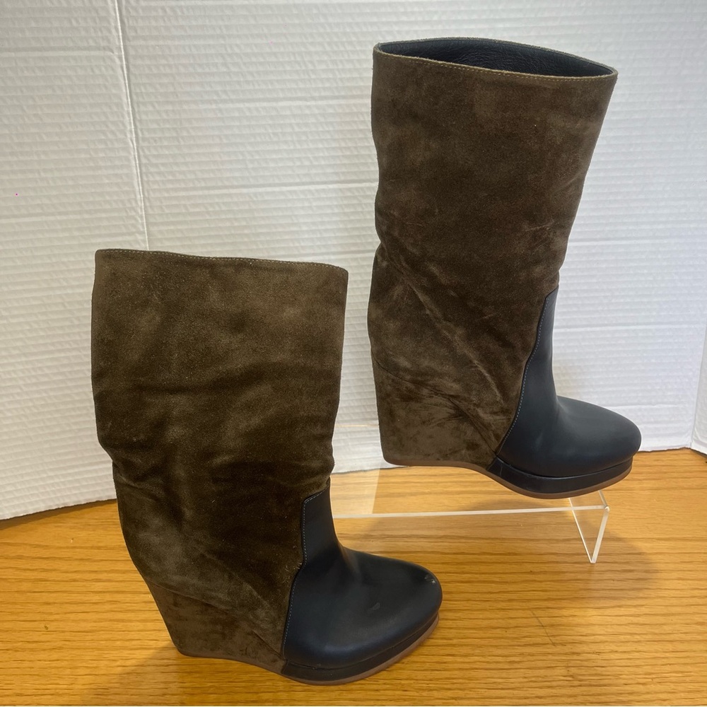 Jill sanders olive green suede and gray leather wedges Sz‎ 6 Excellent condition